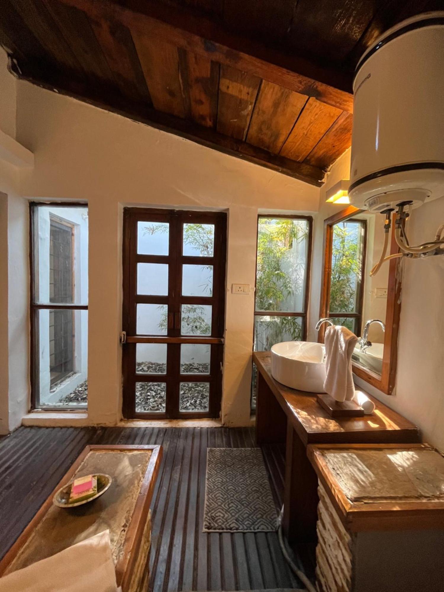 Dunagiri Retreat Dwarahat ภายนอก รูปภาพ